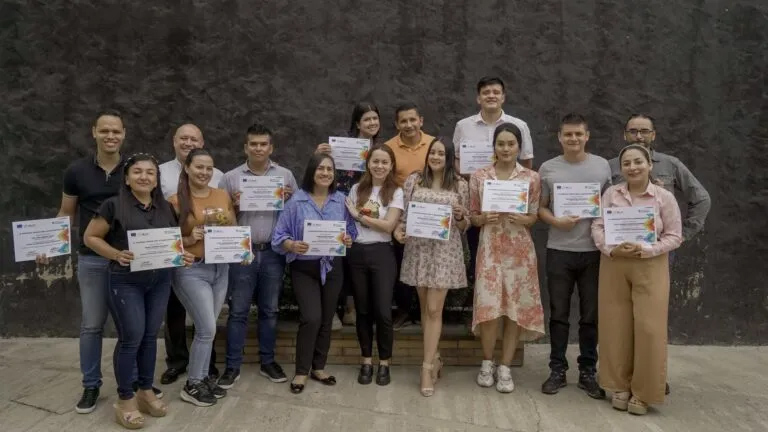 1722406746837680MrzS.jpg 282ac1873c32cb589e47b1b0c4100192-sz_58300.jpg